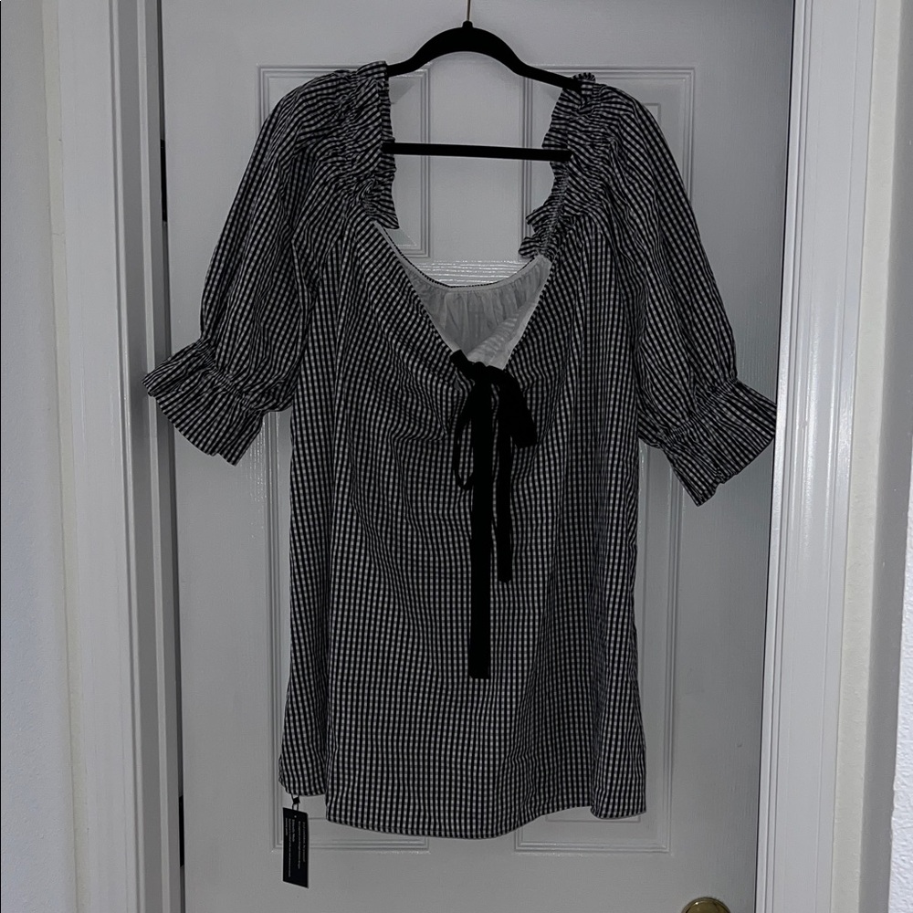 Black and White Women's Top